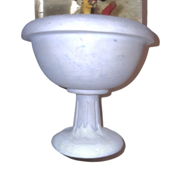 2001 Hallmark Peanuts Gallery Snoopy & Woodstock WINTER GAMES Snow Globe - Picture 8 of 9